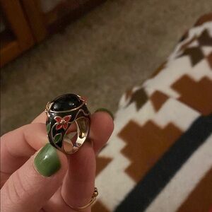 Classic Black and Silver Floral Ring